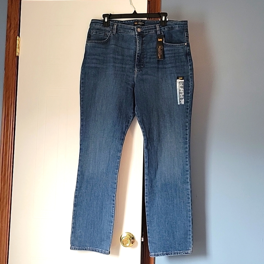 🆕️ Lee Women's Instantly slims Straight leg Jeans Size 18 Medium